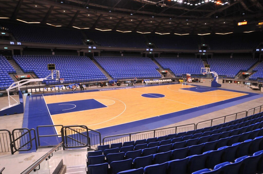 היכל מנורה מבטחים | שער 3 שורה 9